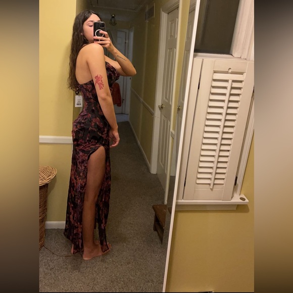 Showpo dress size 6 brand new - Picture 2 of 6